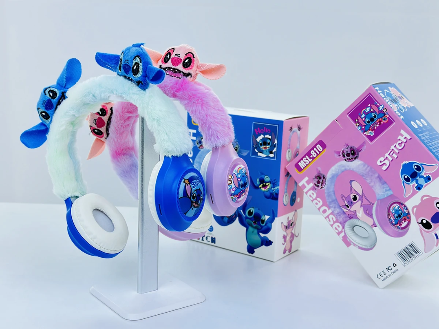 Casque en peluche stitch